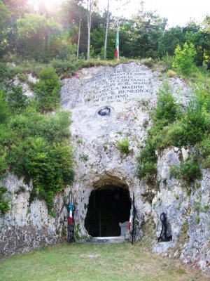 TOMBA_DI_ANDREA_BAFILE Monumenti Ai Caduti del Mare